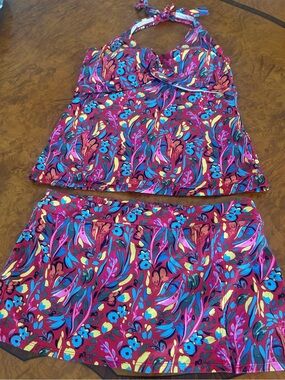 Garnet Hill Fuchsia Floral Halter Tankini with Matching Swim Skirt NWOT